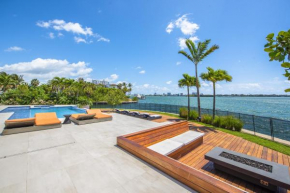 Indulge in Luxury Your Tranquil Resort Mansion Awaits in Vibrant Miami